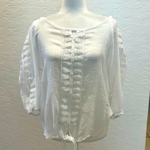 White Summer gauze crocheted detail 3/4 sleeve top flowy and lightweight large
